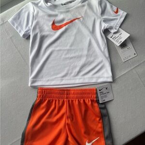 Nike White and Orange Kids Set